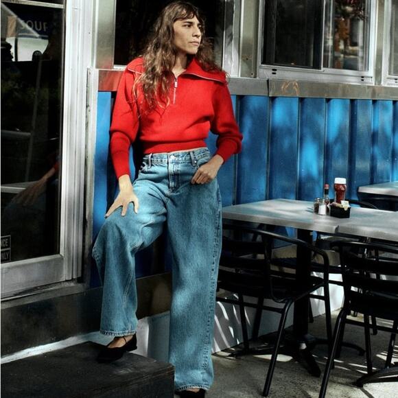 ZARA ZW MID-RISE LOOSE FIT JEANS - Picture 1 of 9